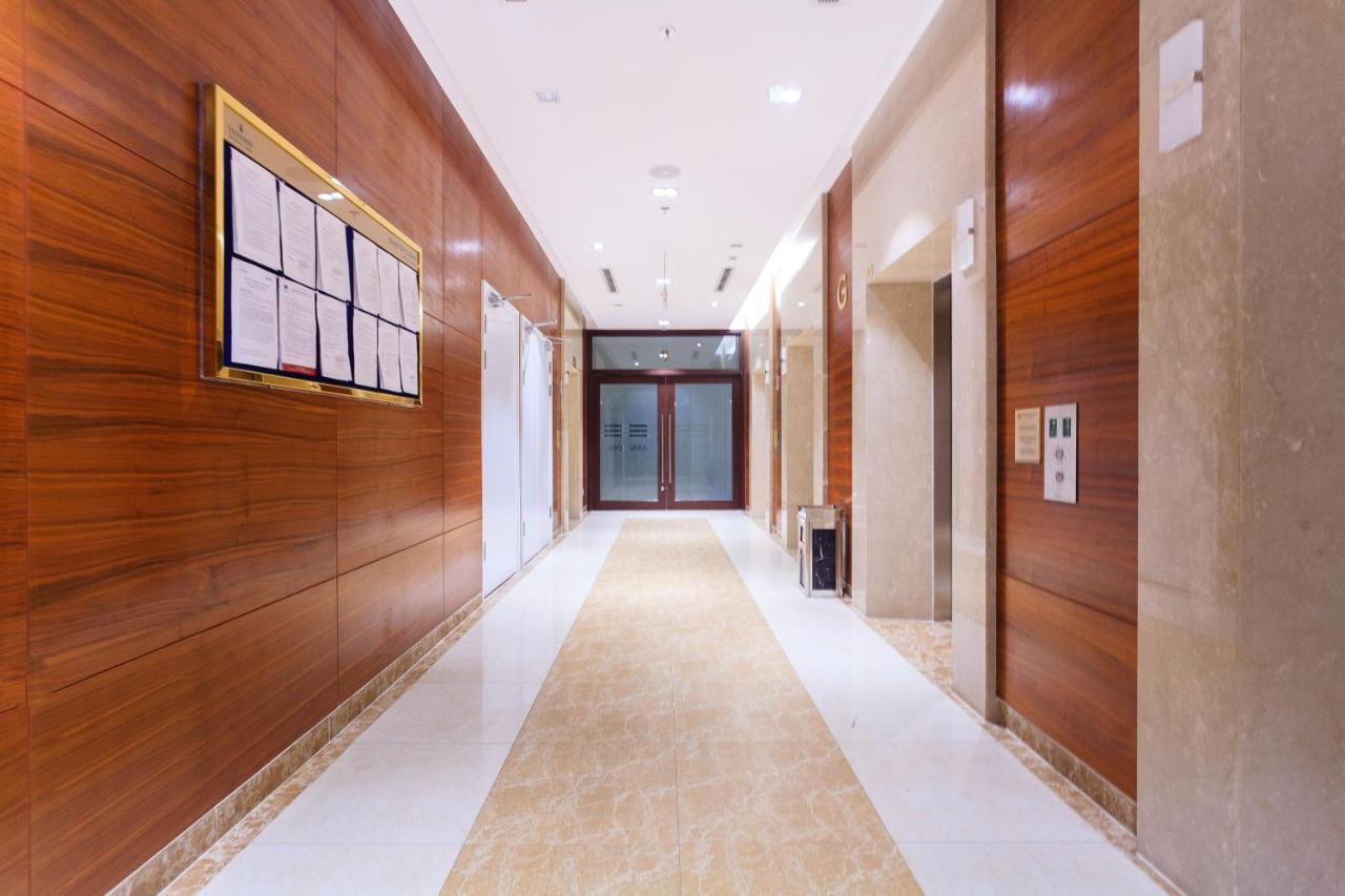 Vinhomes Park - Stylish And High Class Service - 10 Stars Apartment Ho Chi Minh City