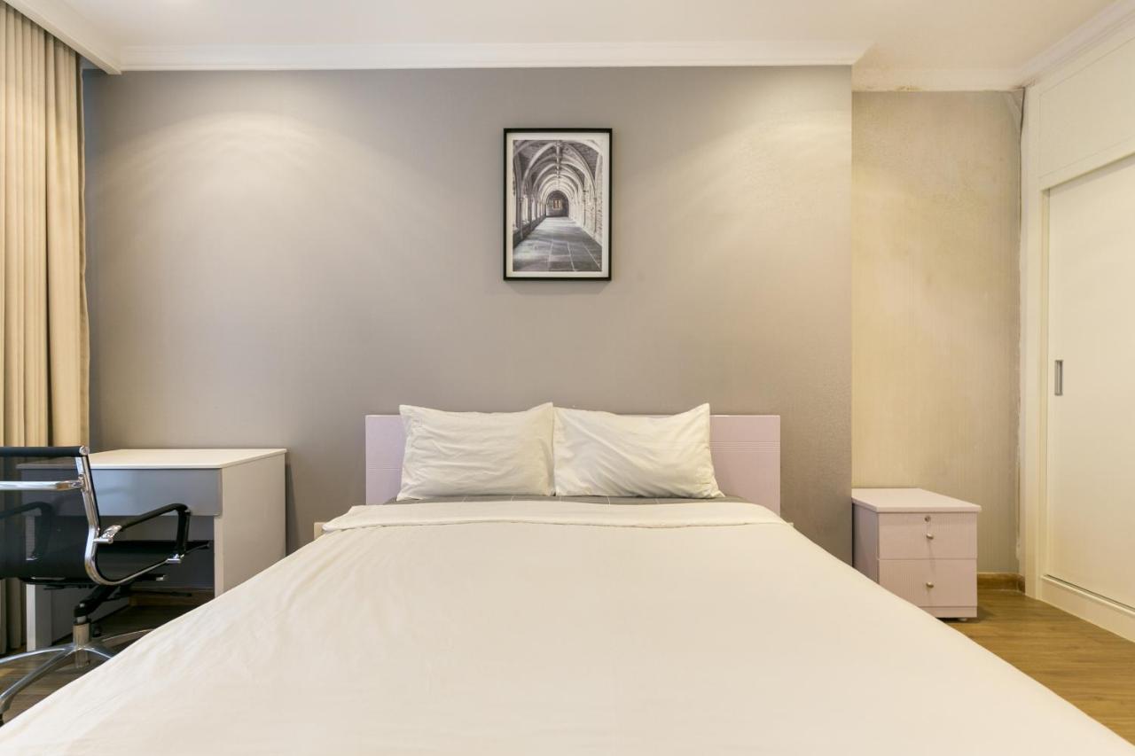 Vinhomes Park - Stylish And High Class Service - 10 Stars *