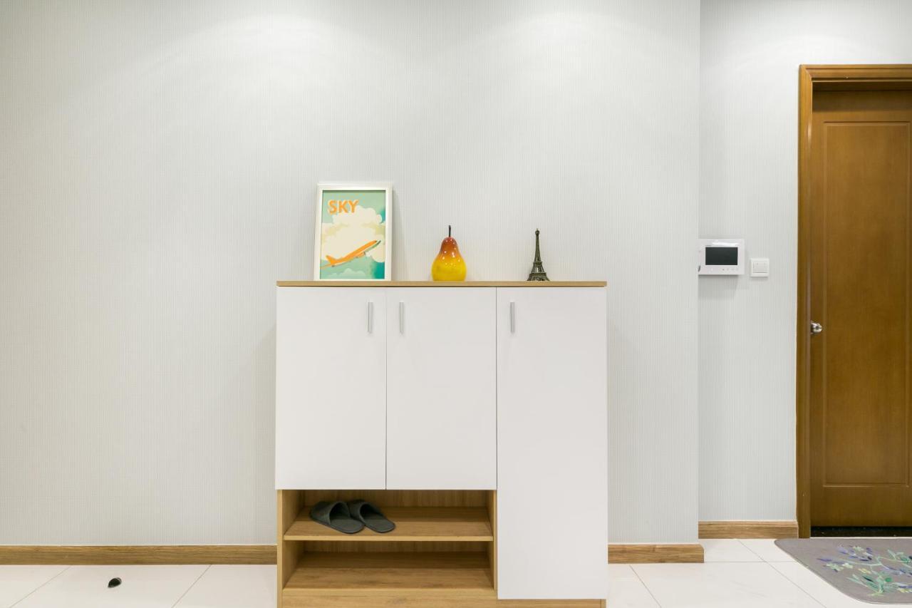 Vinhomes Park - Stylish And High Class Service - 10 Stars Apartment Ho Chi Minh City