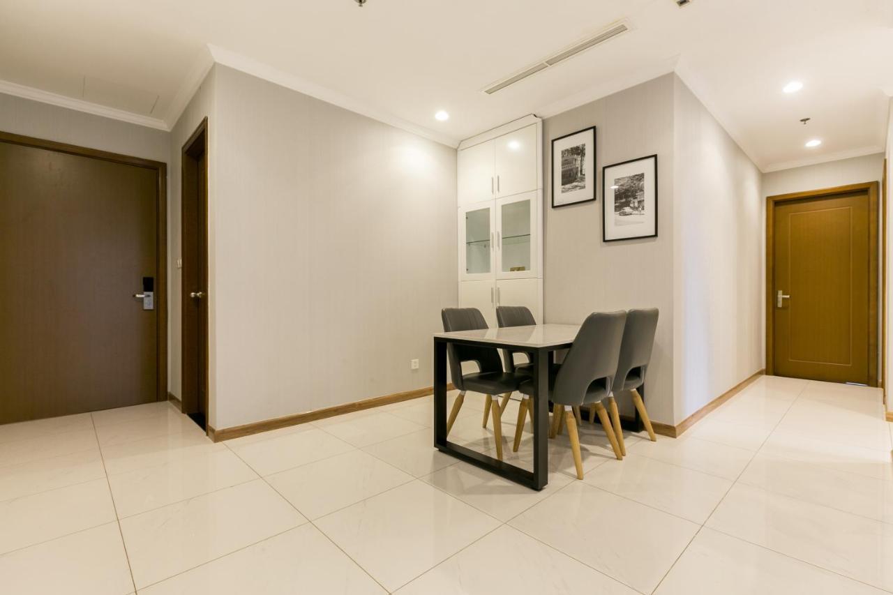 Apartment Vinhomes Park - Stylish And High Class Service - 10 Stars *