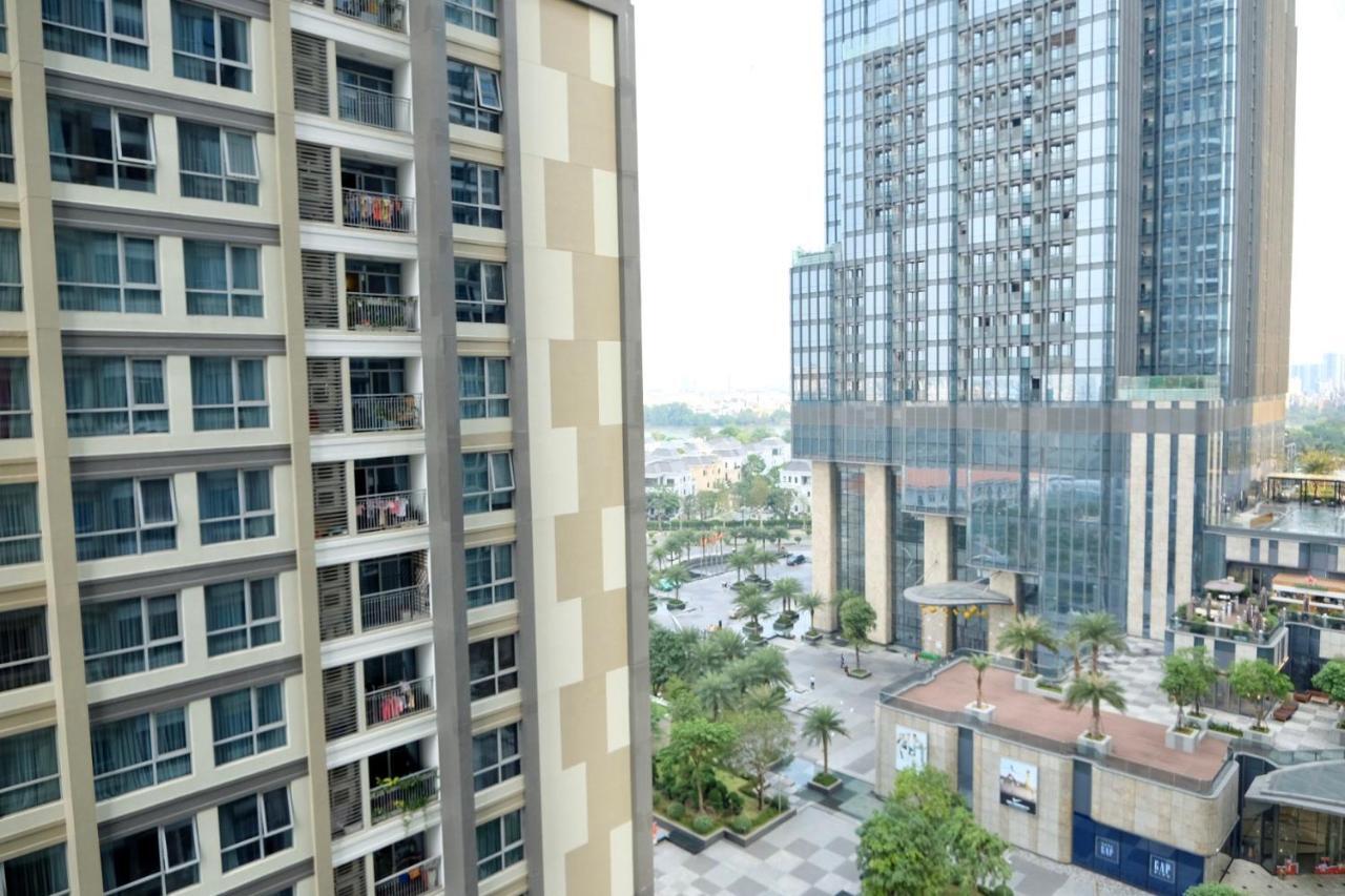 Apartment Vinhomes Park - Stylish And High Class Service - 10 Stars *